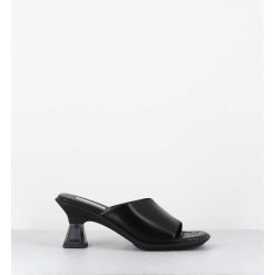 Online Garrice Mules En Cuir Noir Talon Plexi - Synthia Black Sandals