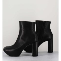 Online Garrice Boots A Plateforme Asymetrique En Cuir Noir - M22I99432 Nero