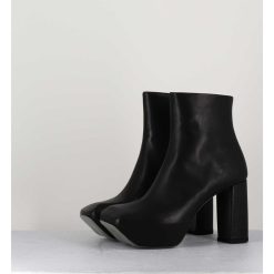 Online Garrice Boots A Plateforme Asymetrique En Cuir Noir - M22I99432 Nero