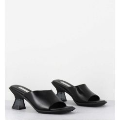 Online Garrice Mules En Cuir Noir Talon Plexi - Synthia Black Sandals